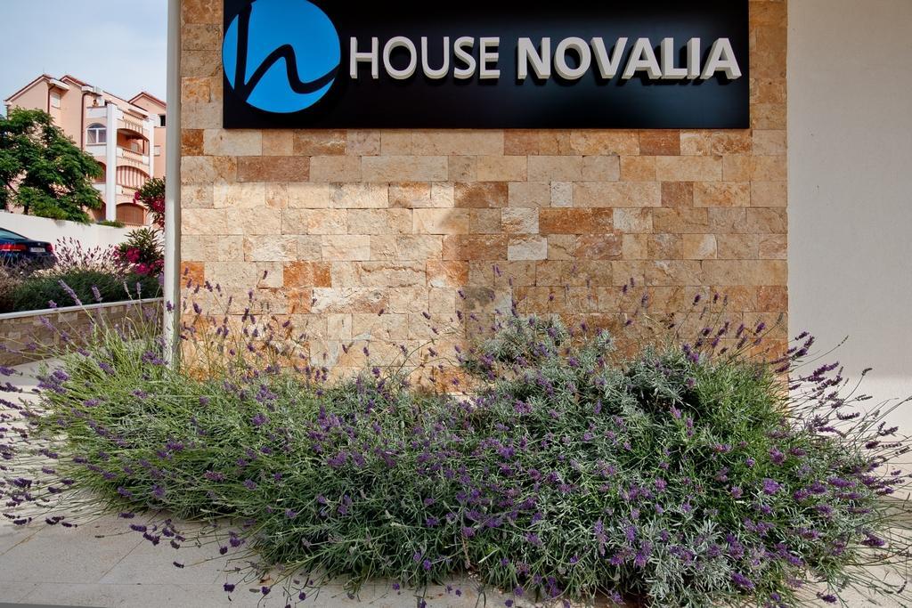 House Novalia Hotel Novalja Buitenkant foto